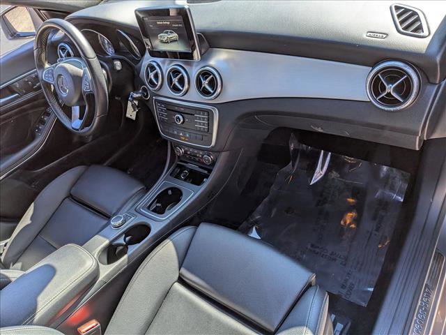 Used 2016 Mercedes-Benz CLA 250 image 21