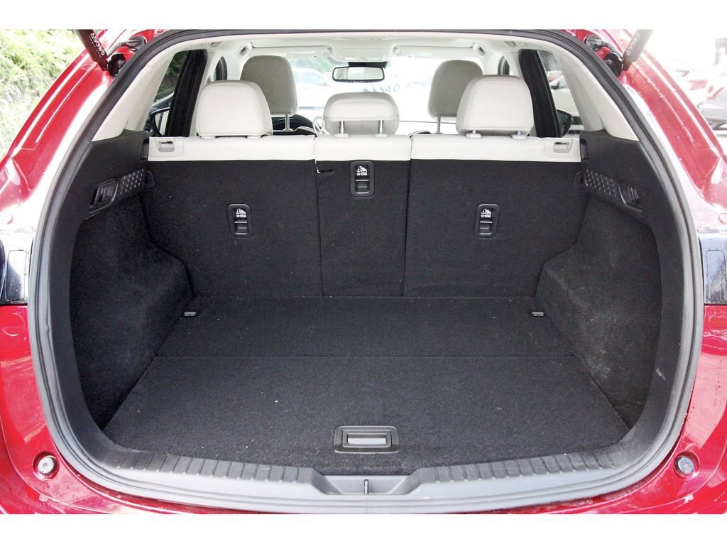 Used 2025 MAZDA CX-5 AWD 2.5 S w/ Premium Plus Pkg image 6