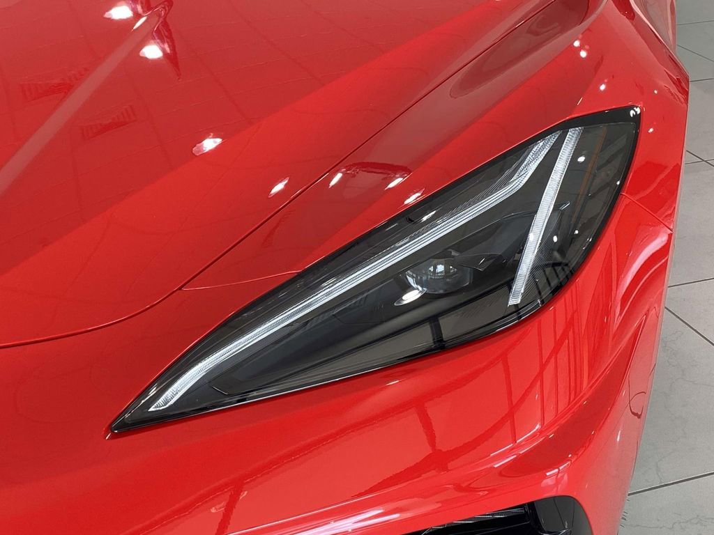 Used 2023 Chevrolet Corvette Stingray Premium Conv w/ Z51 Performance Package RWD image 8