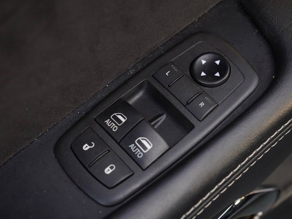 Used 2021 Dodge Challenger SRT Hellcat Redeye image 11