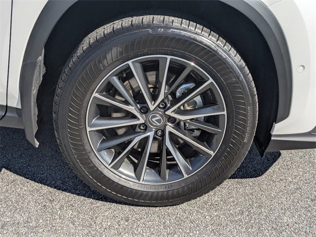 Used 2025 Lexus NX 300h AWD w/ Luxury Package image 12