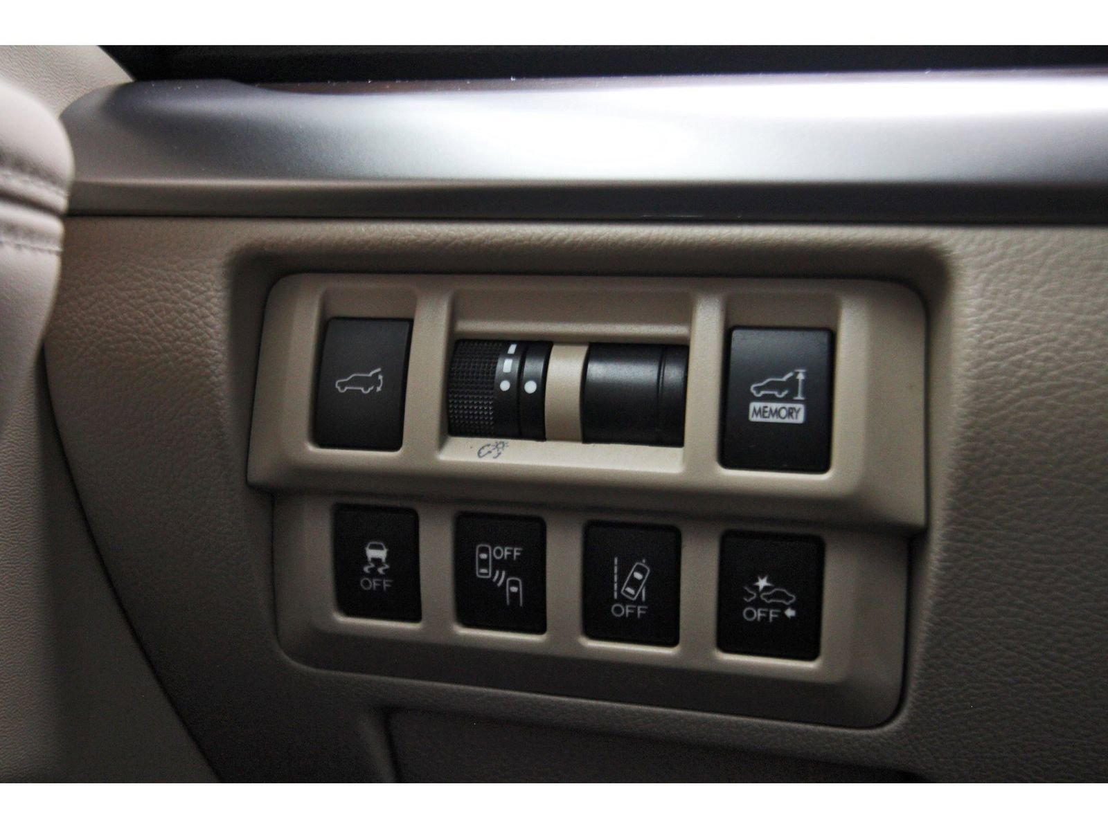 Used 2019 Subaru Outback 2.5i Limited AWD/4WD image 20