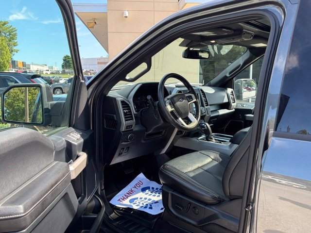 Used 2019 Ford F150 Lariat w/ Equipment Group 502A Luxury AWD/4WD image 13