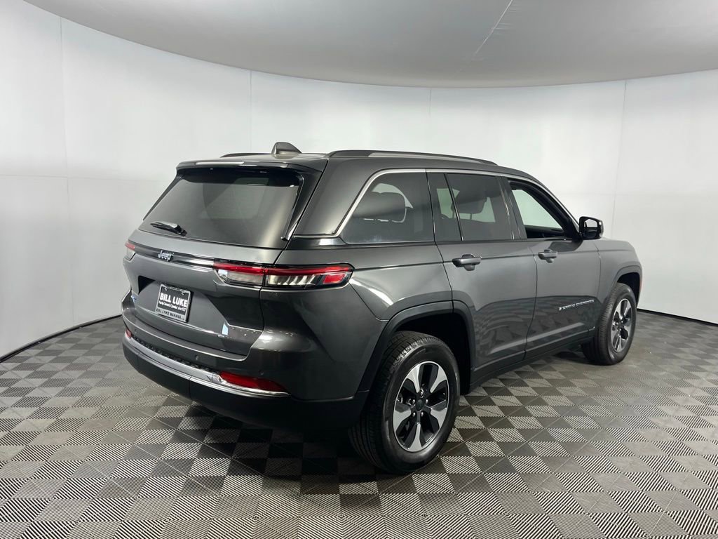 Used 2022 Jeep Grand Cherokee Limited 4xe image 8