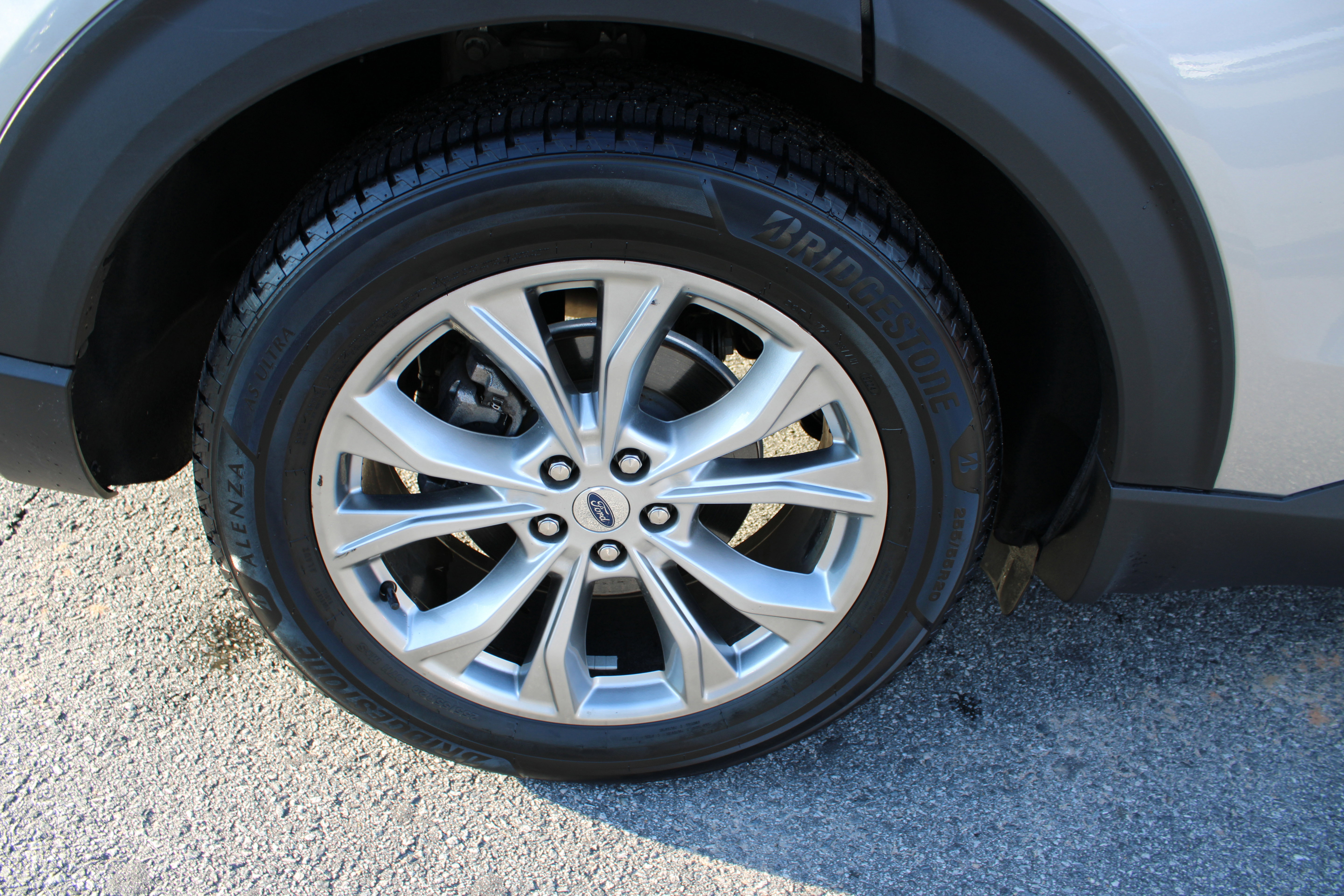 Used 2021 Ford Explorer Limited w/ Equipment Group 301A image 14