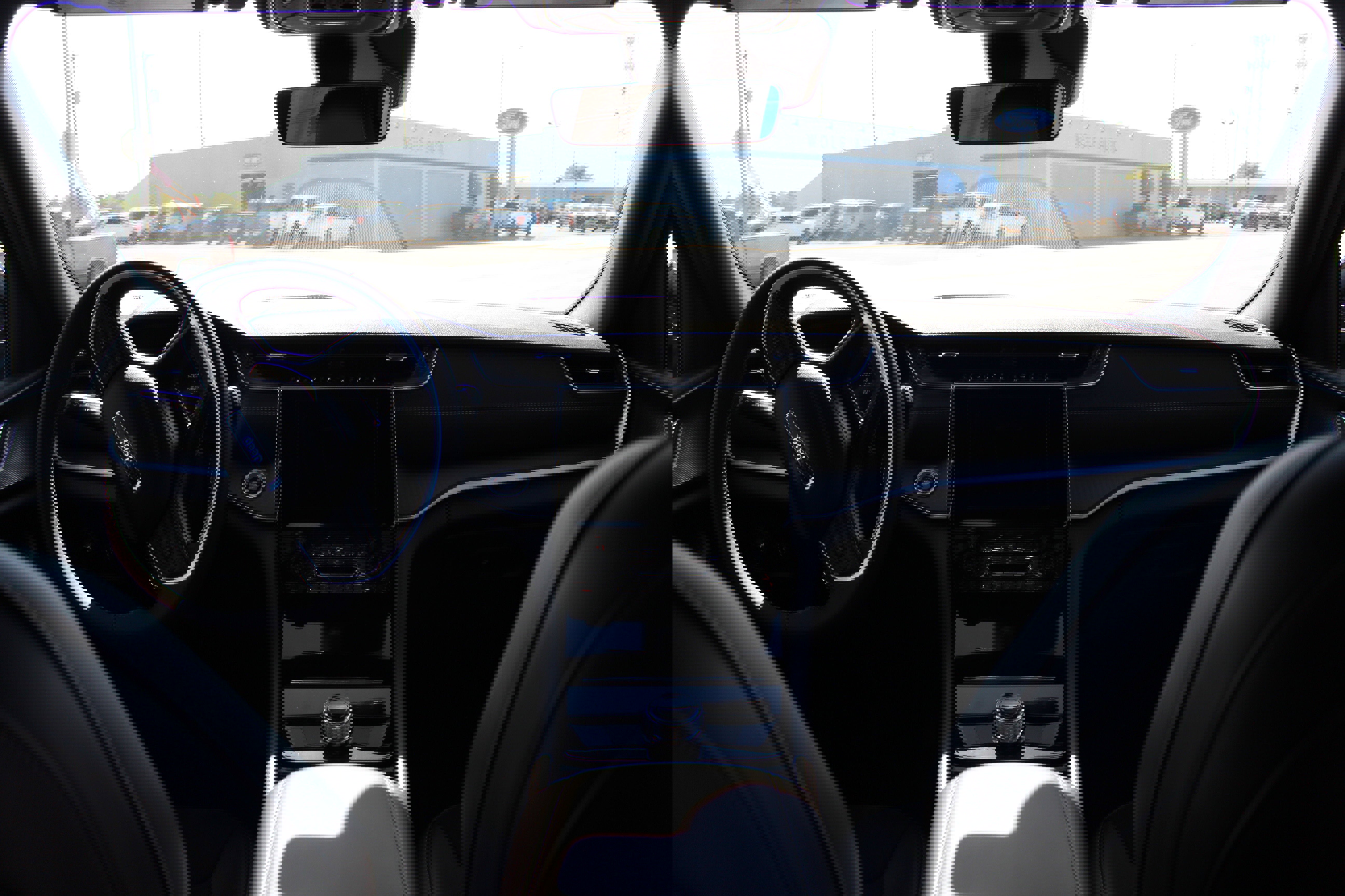 New 2025 Jeep Grand Cherokee Altitude image 13