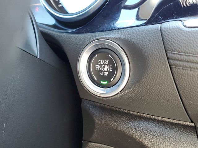 Used 2022 Buick Encore GX Preferred w/ Cold Weather Comfort Package image 32