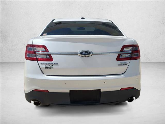 Used 2017 Ford Taurus SEL w/ Equipment Group 201A FWD image 6