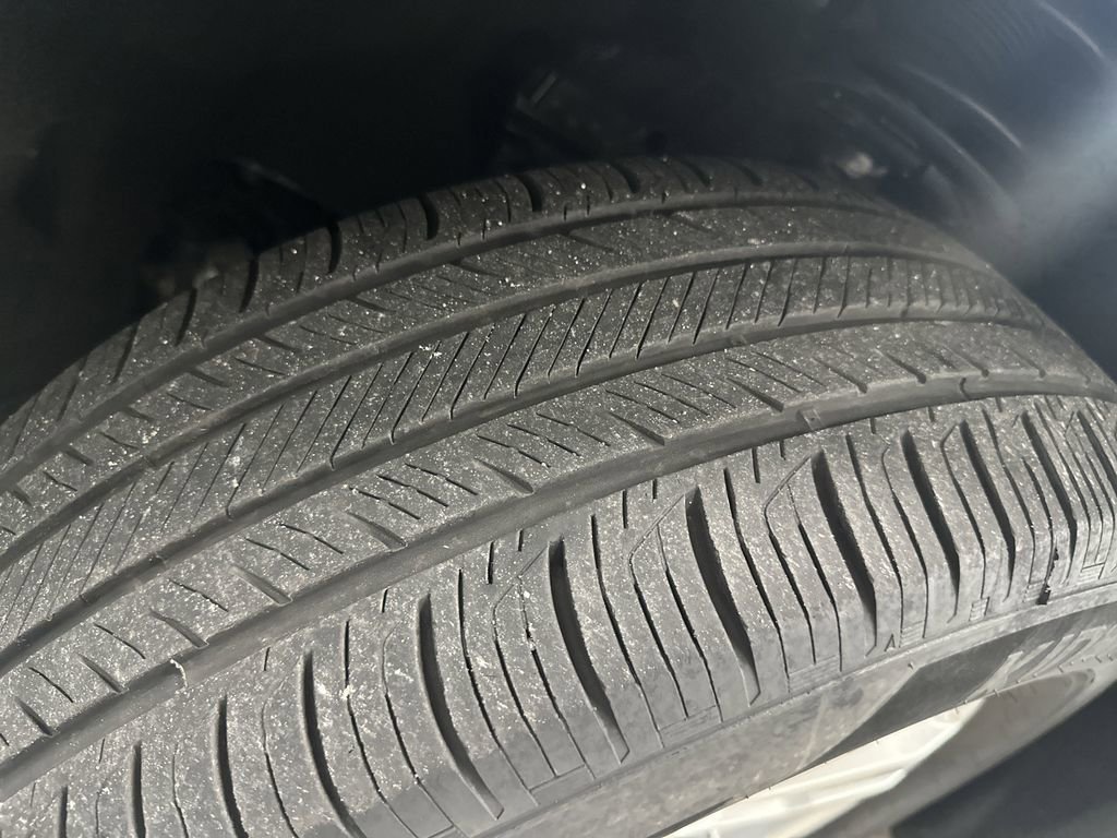 Used 2023 Ford Explorer XLT w/ Equipment Group 202A image 37