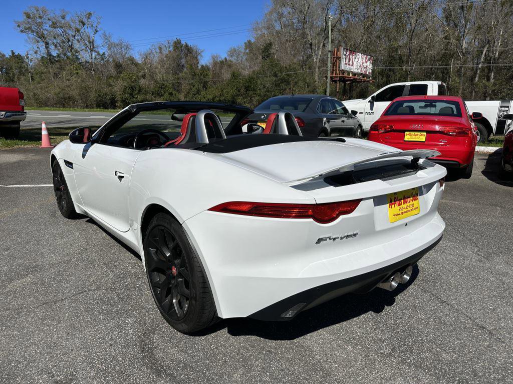 Used 2015 Jaguar F-TYPE Convertible image 6