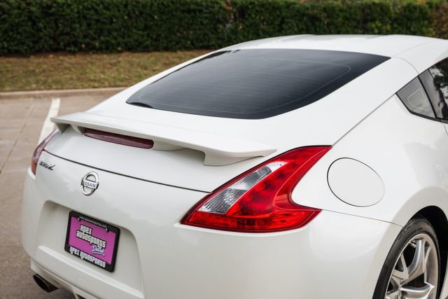 Used 2011 Nissan 370Z Touring w/ Sport Pkg image 34