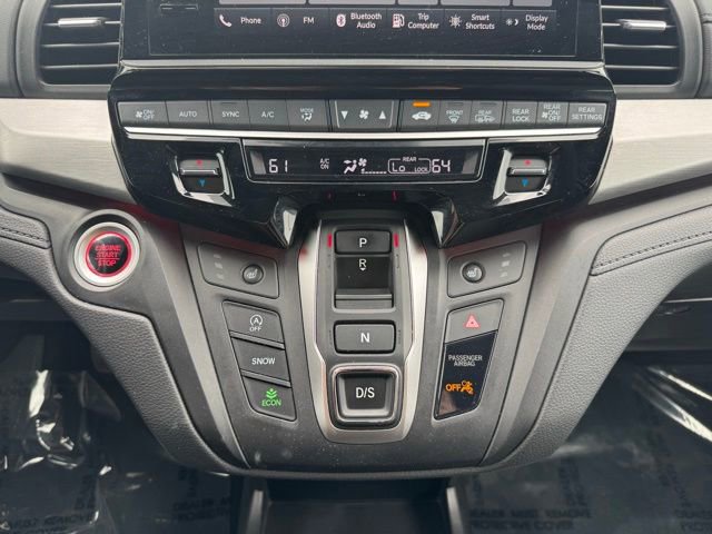 Used 2025 Honda Odyssey Sport-L image 12