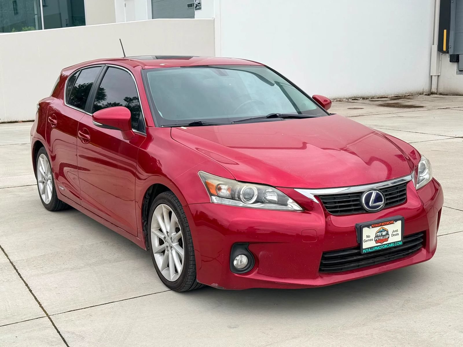 Used 2013 Lexus CT 200h w/ Premium Pkg w/Backup Camera FWD image 7