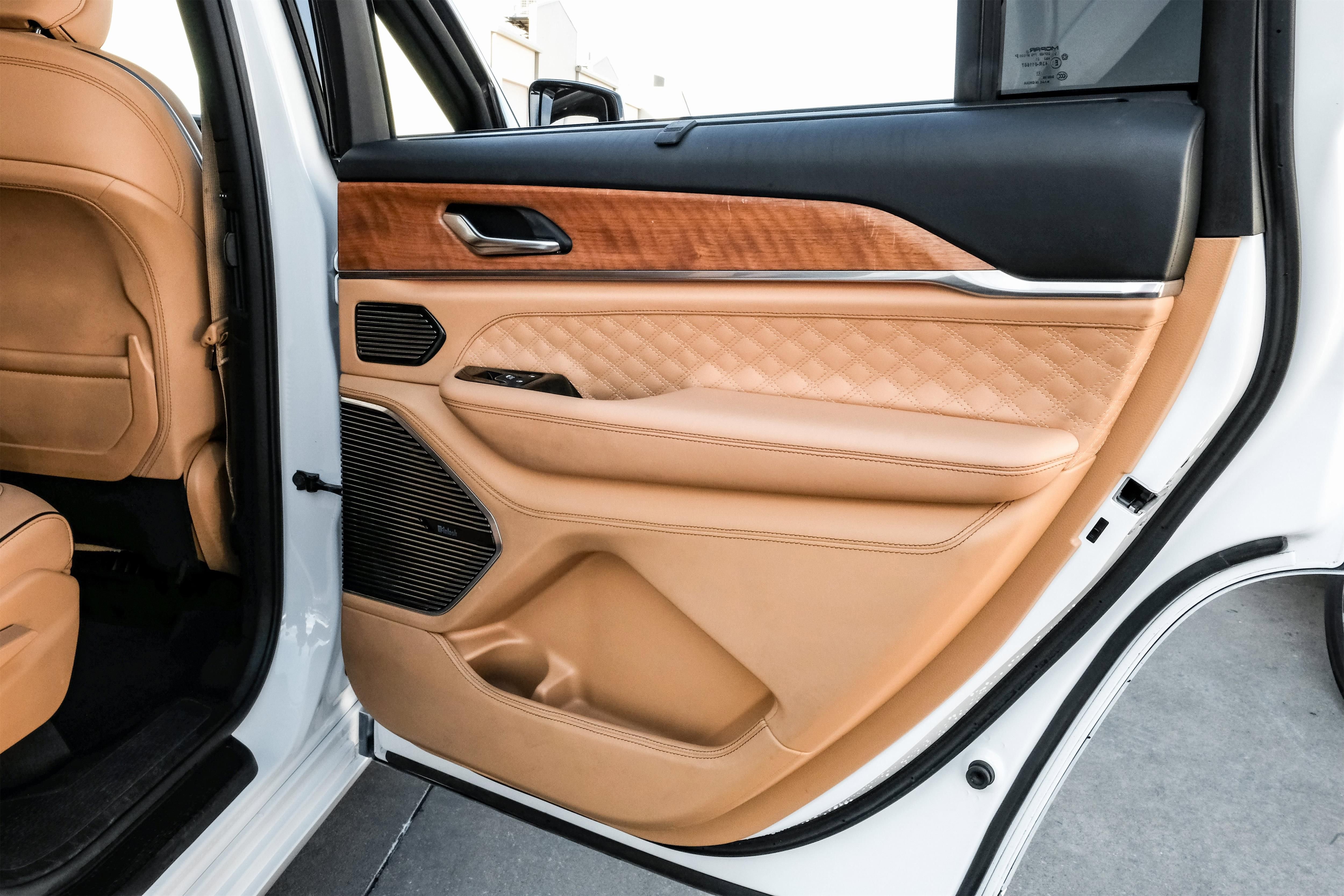 Used 2022 Jeep Grand Cherokee L Summit image 55