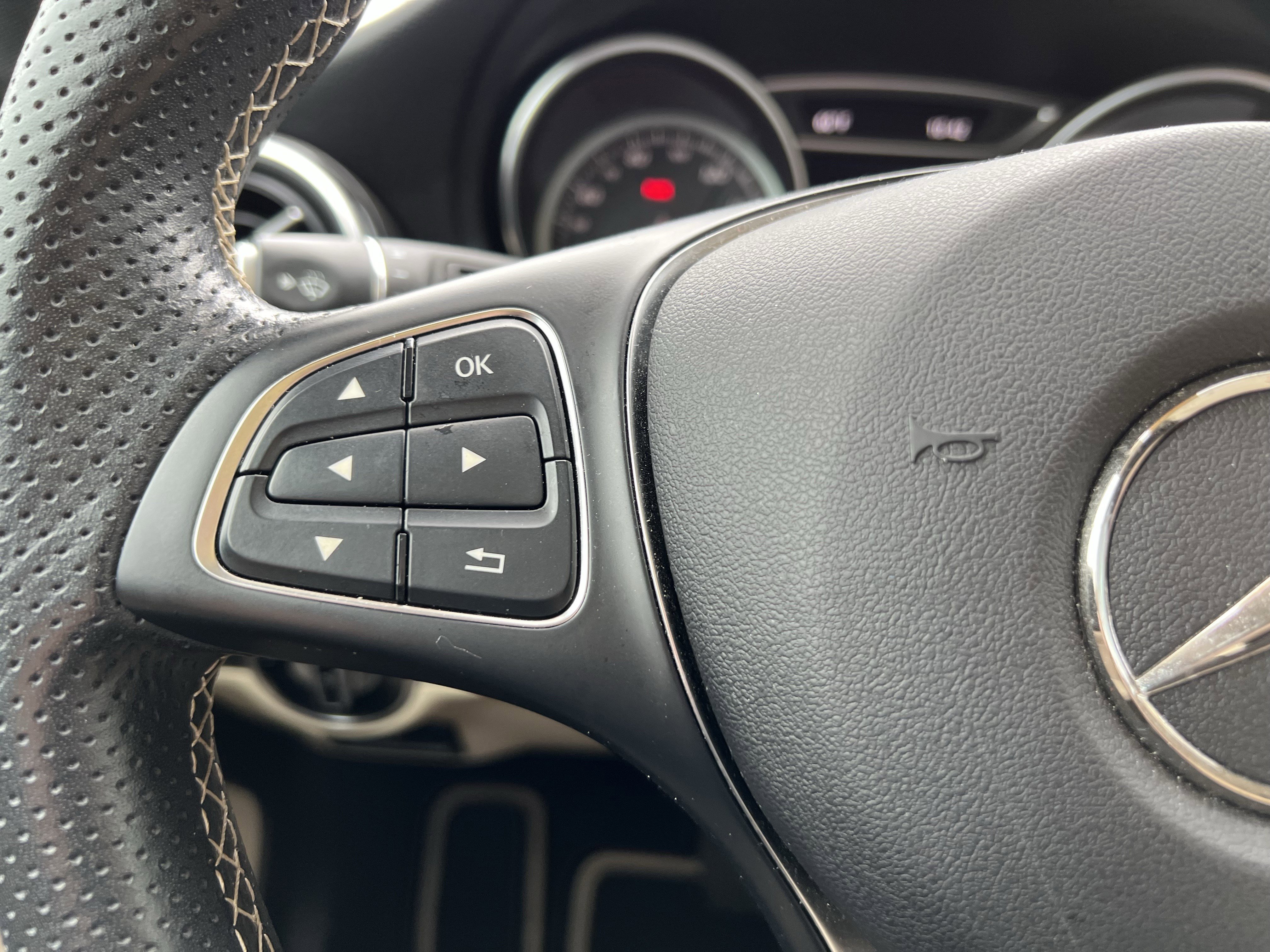 Used 2019 Mercedes-Benz GLA 250 image 19