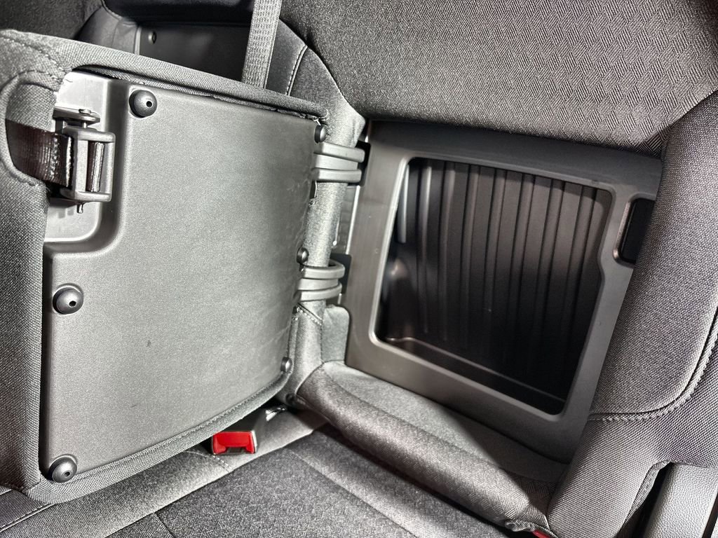 Used 2024 GMC Sierra 1500 Elevation image 30