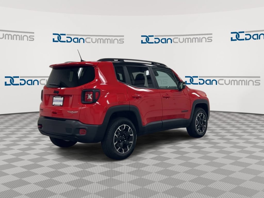 Used 2023 Jeep Renegade Trailhawk AWD/4WD image 8