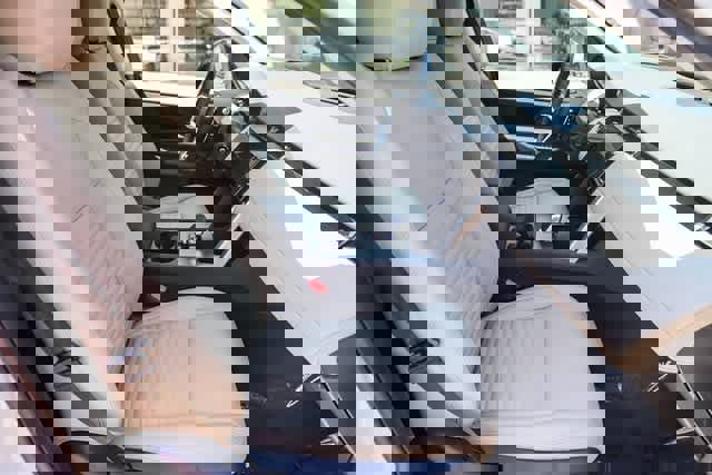 New 2024 Land Rover Discovery Sport S image 17