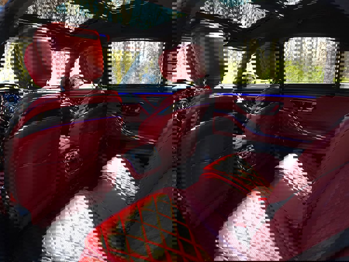 Used 2022 Mercedes-Benz S 500 4MATIC image 14