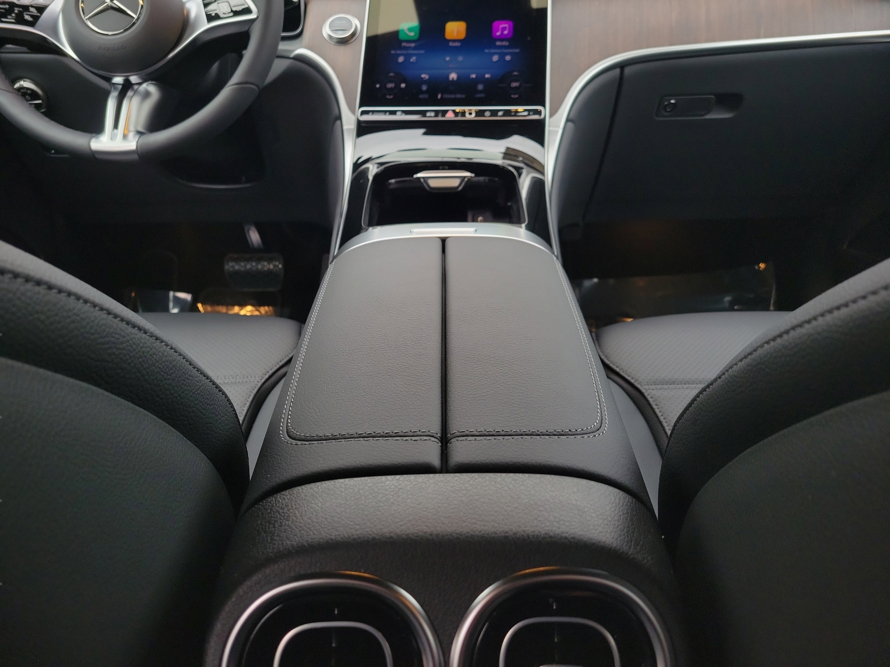 Certified 2026 Mercedes-Benz GLC 300 image 12