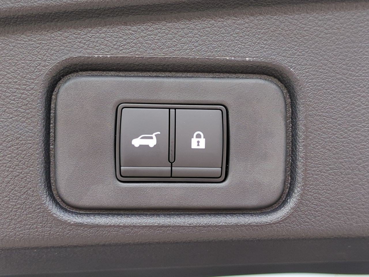 New 2026 Nissan Pathfinder Platinum w/ Accent Package FWD image 32