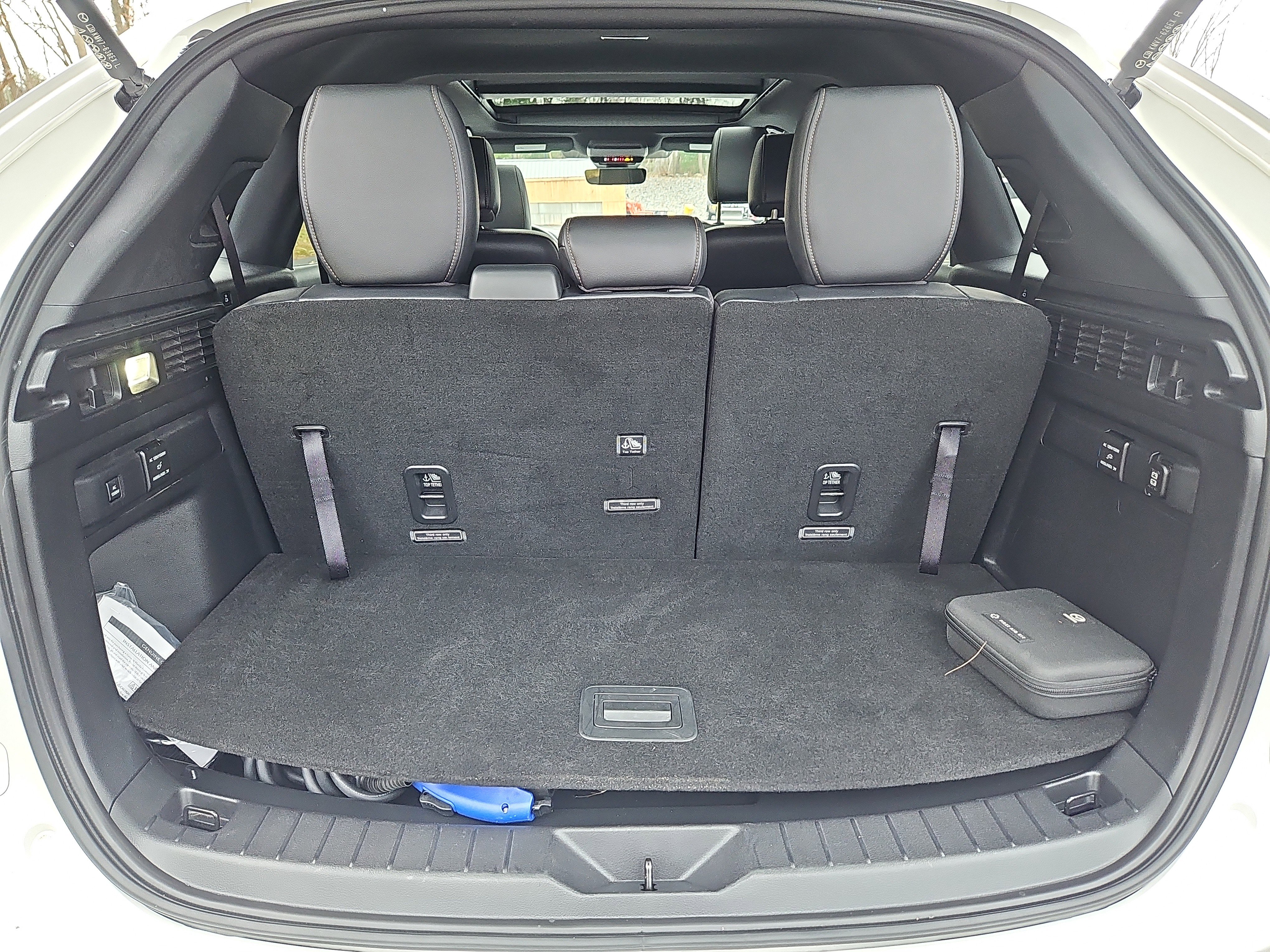 Certified 2024 MAZDA CX-90 Plug-In Hybrid w/ Premium Plus image 38