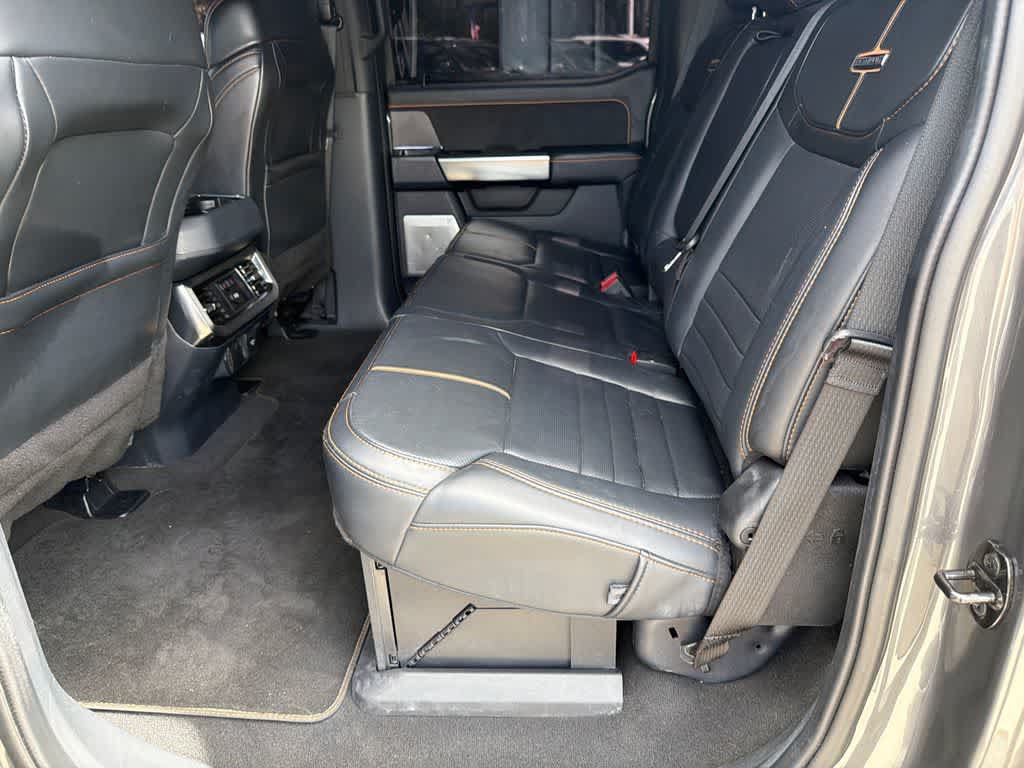 Used 2024 Ford F250 Platinum AWD/4WD image 17