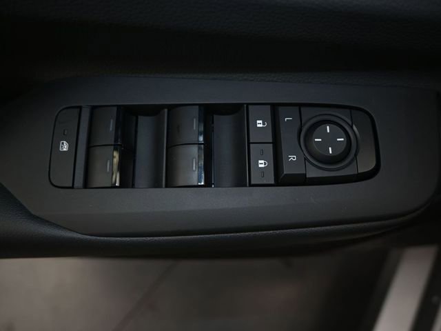 New 2026 Toyota Prius LE image 10