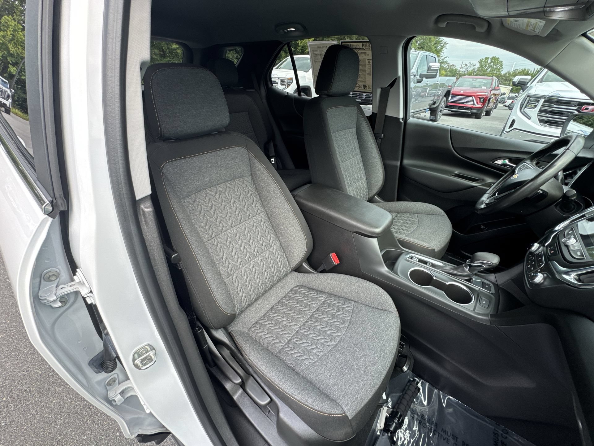 Certified 2022 Chevrolet Equinox LT AWD/4WD image 24