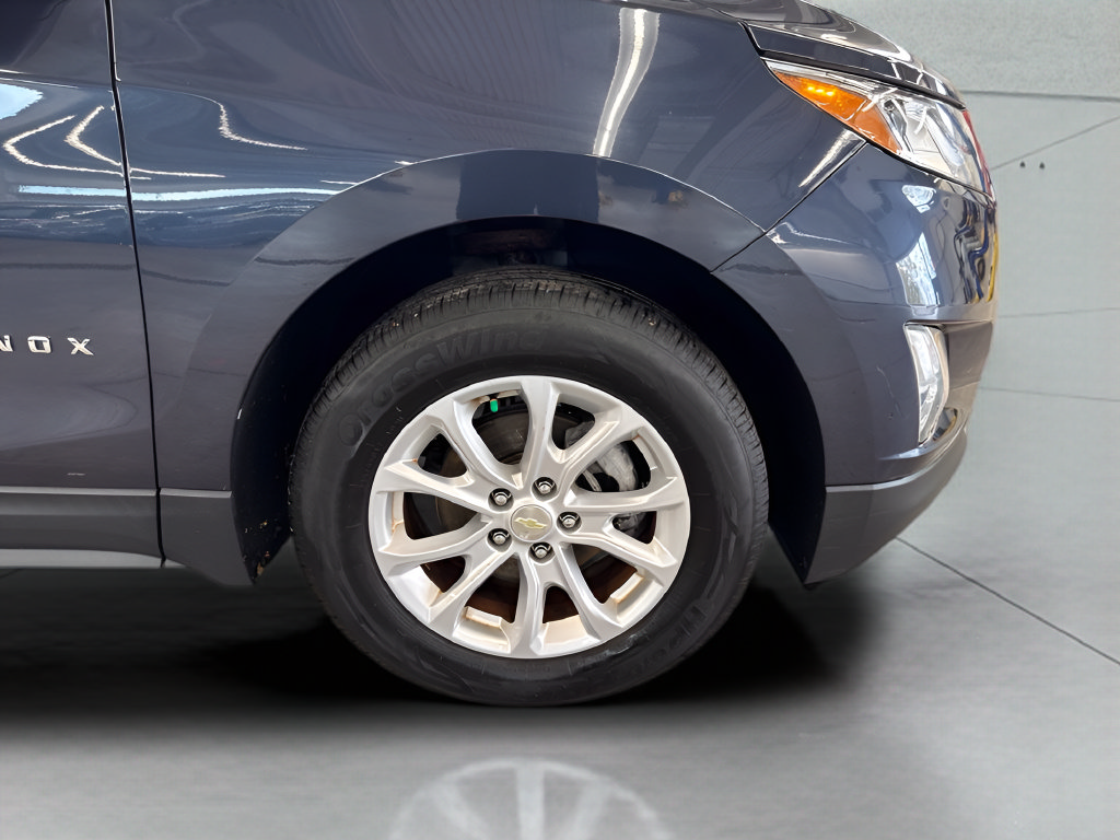 Used 2018 Chevrolet Equinox LT FWD image 23