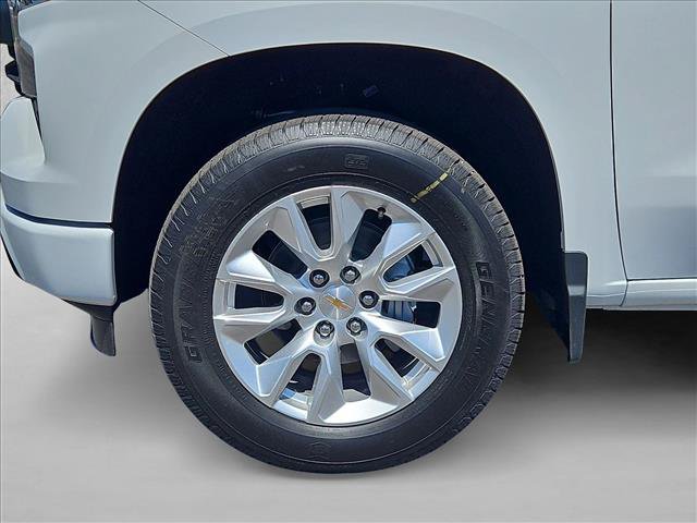 New 2026 Chevrolet Silverado 1500 Custom RWD image 10