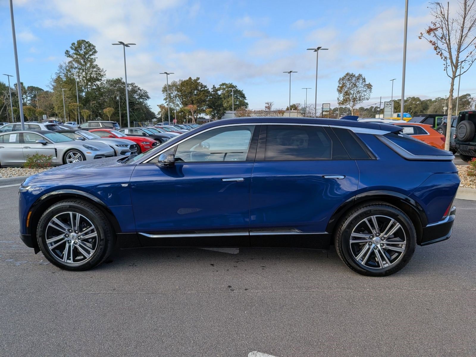 Used 2024 Cadillac Lyriq Luxury w/ LPO, Floor Liner Package image 6