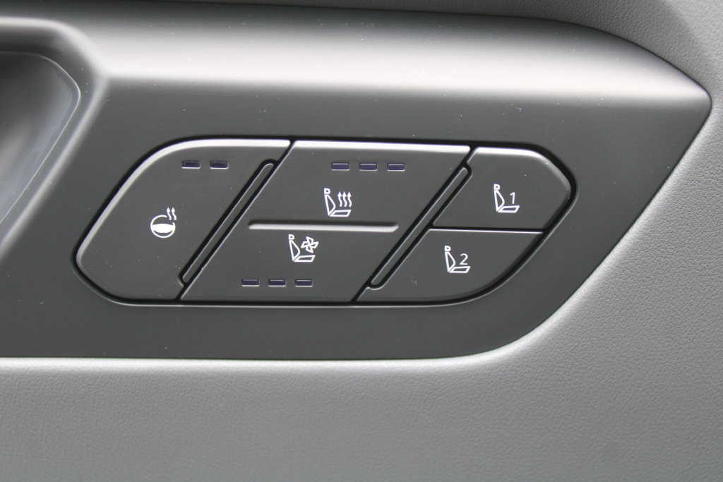 New 2026 Kia EV9 Wind AWD/4WD image 24