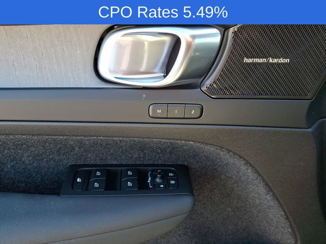 Certified 2023 Volvo XC40 B5 Ultimate w/ Climate Package AWD/4WD image 15