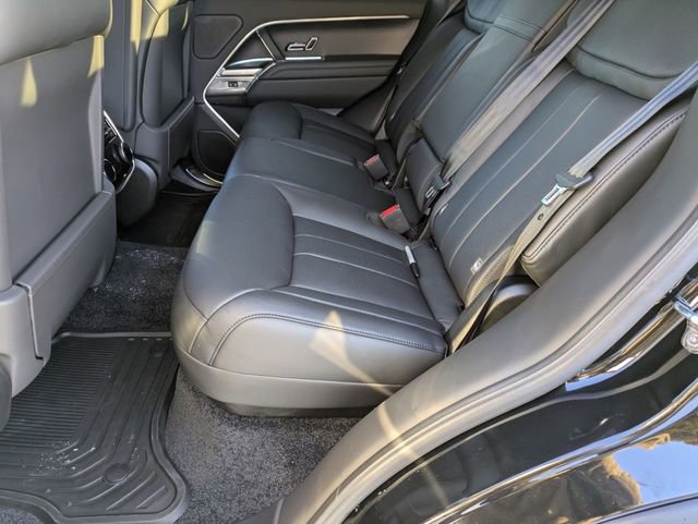 New 2026 Land Rover Range Rover SE image 15