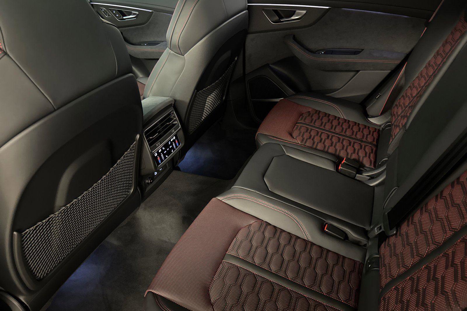 New 2025 Audi RS Q8 performance image 11