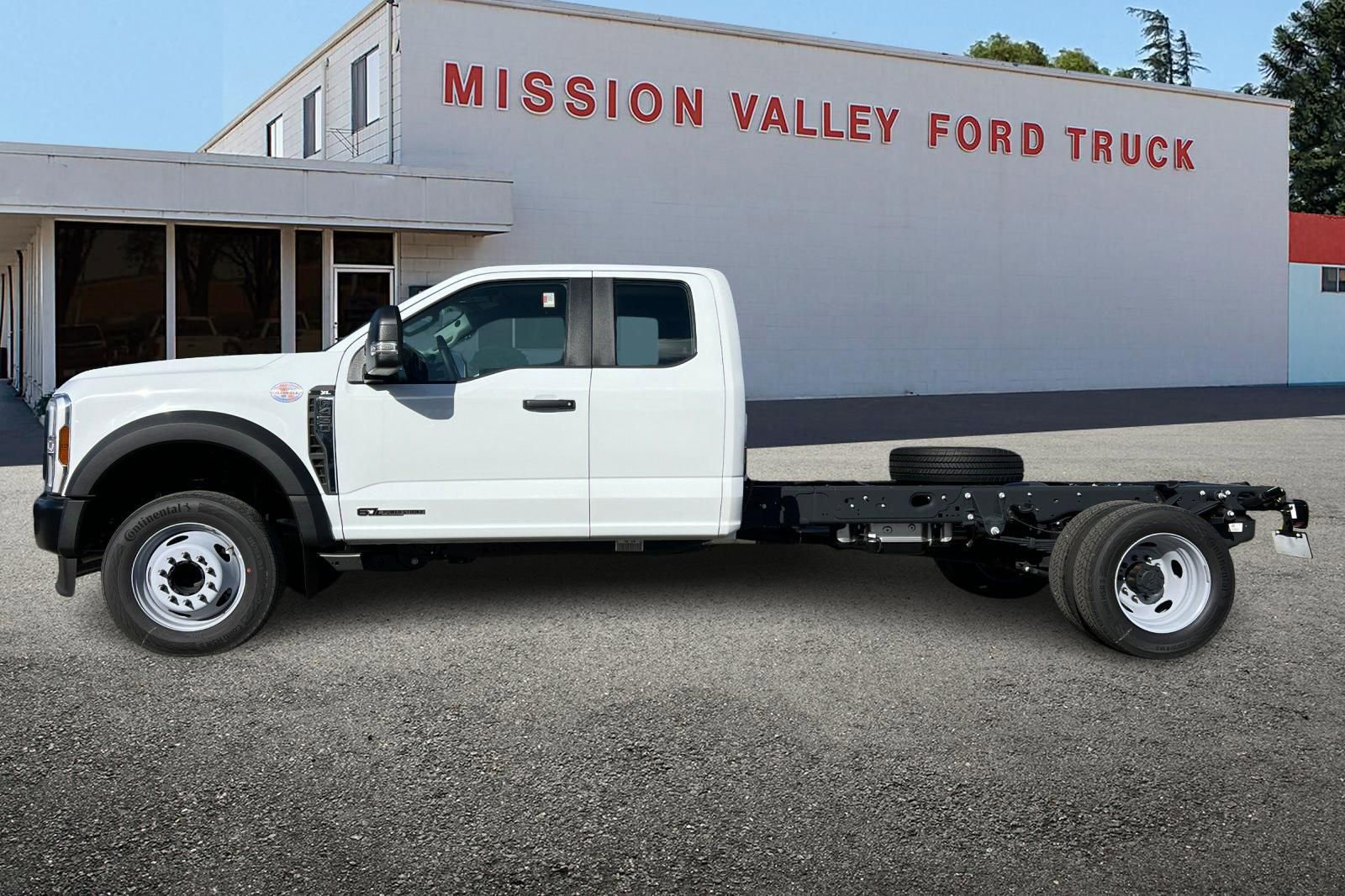 New 2026 Ford F450 XL image 7