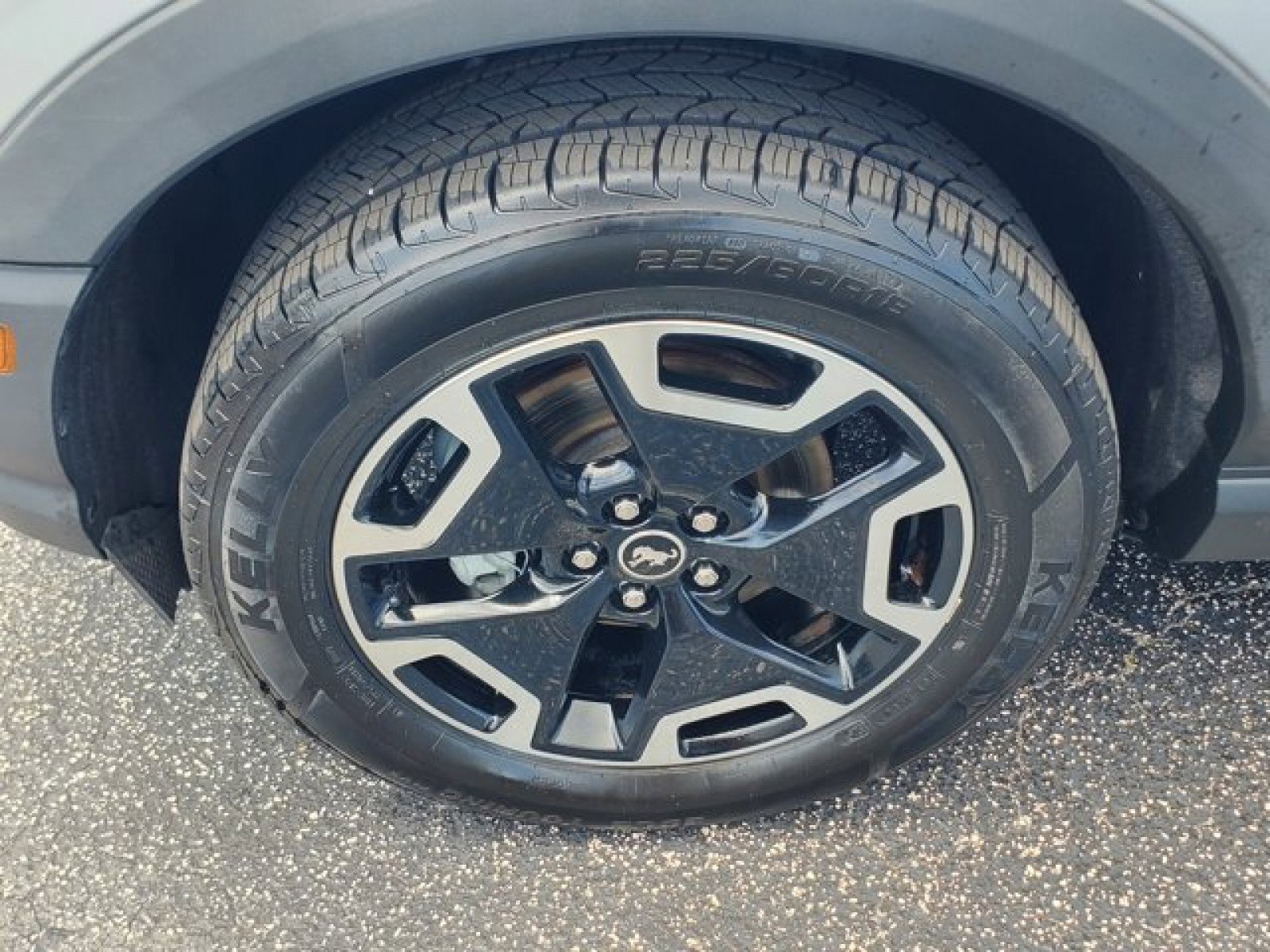 Used 2022 Ford Bronco Sport Outer Banks w/ Tech Package AWD/4WD image 4