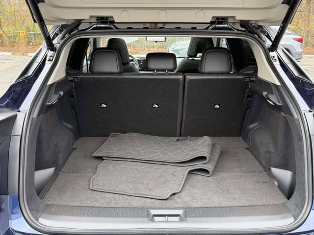 Used 2023 Nissan Ariya FWD image 11