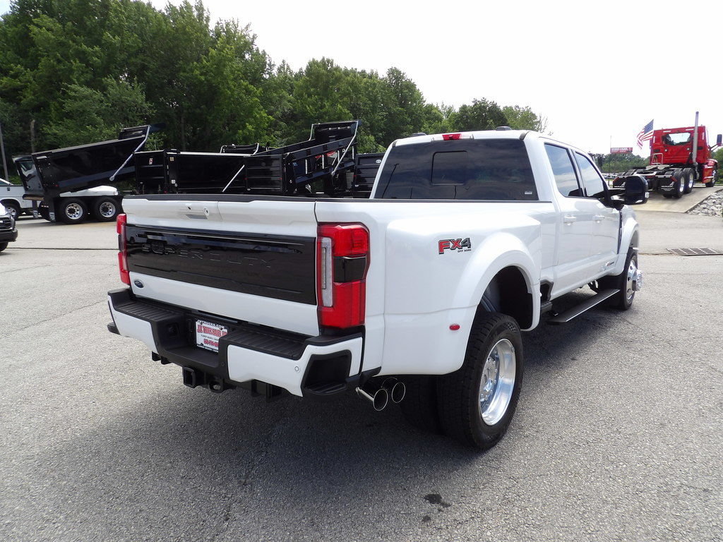 Used 2026 Ford F450 Platinum AWD/4WD image 7
