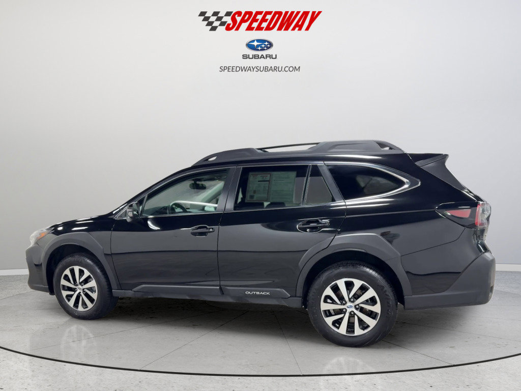 Certified 2024 Subaru Outback Premium image 6