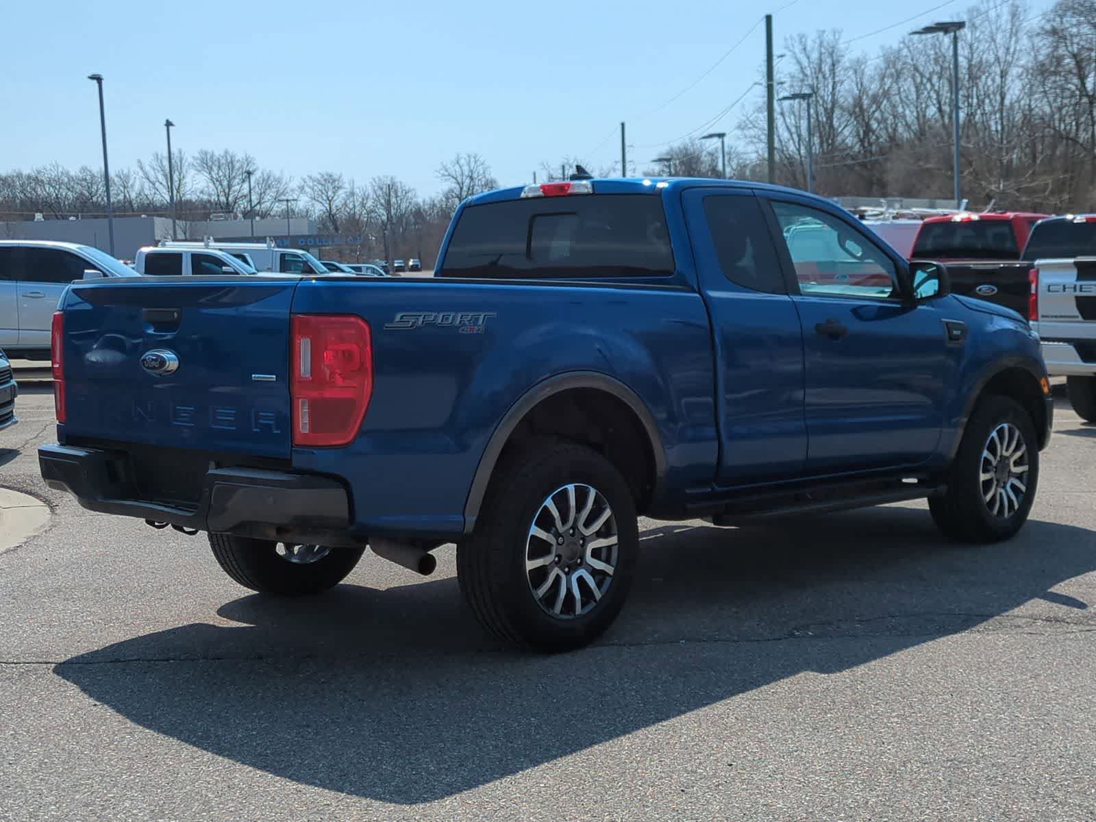 Used 2019 Ford Ranger XLT w/ Equipment Group 302A Luxury AWD/4WD image 8