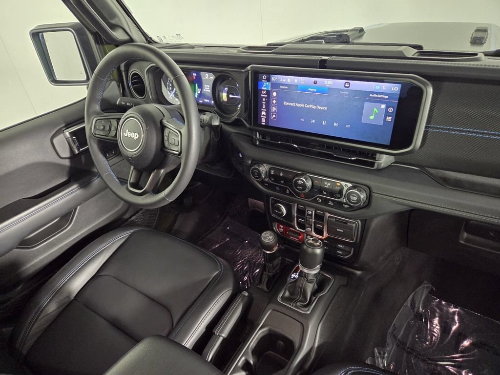 Used 2024 Jeep Wrangler Unlimited Rubicon 4xe AWD/4WD image 46