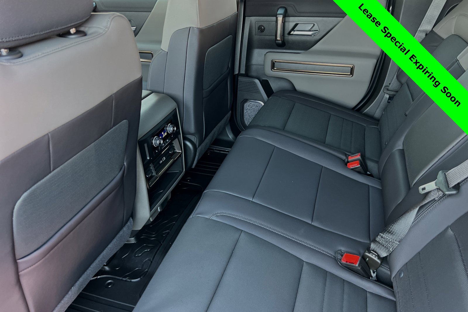 New 2025 GMC Hummer EV 2X image 10