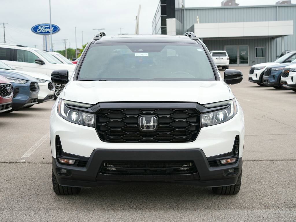 Used 2022 Honda Passport Elite image 2