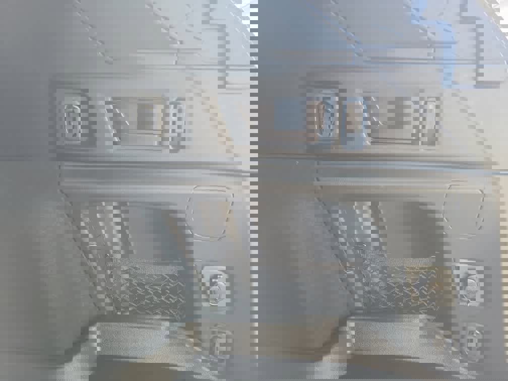 Certified 2025 Subaru Outback Onyx Edition image 32