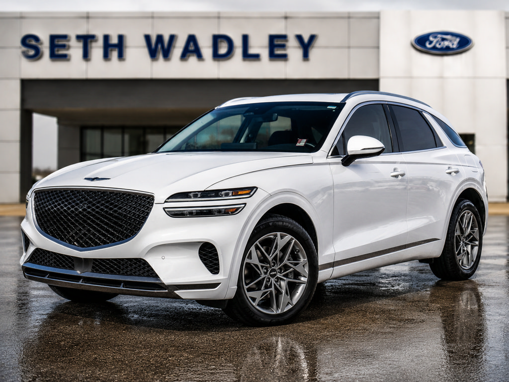 Used 2024 Genesis GV70 2.5T w/ Advanced Package AWD/4WD image 3