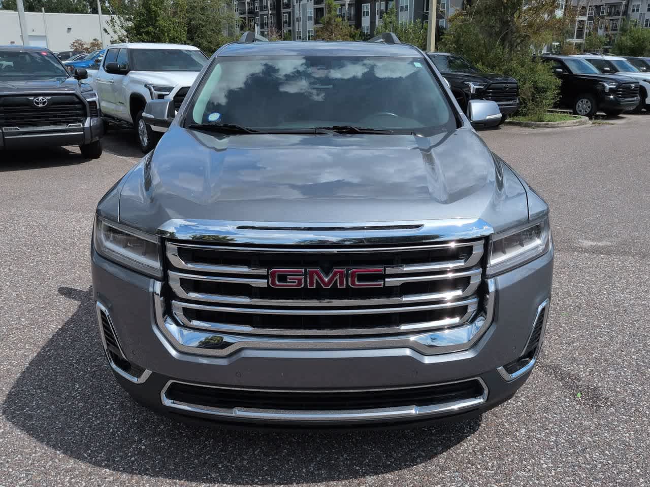 Used 2021 GMC Acadia SLT w/ Preferred Package AWD/4WD image 9