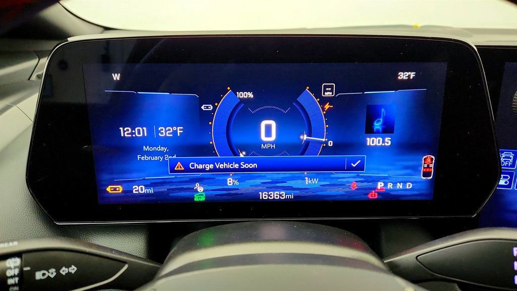 Used 2025 Chevrolet Equinox EV RS image 14