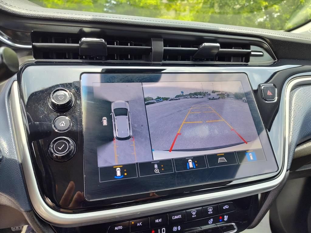 Used 2022 Chevrolet Bolt EUV Premier w/ Sun & Sound Package FWD image 22